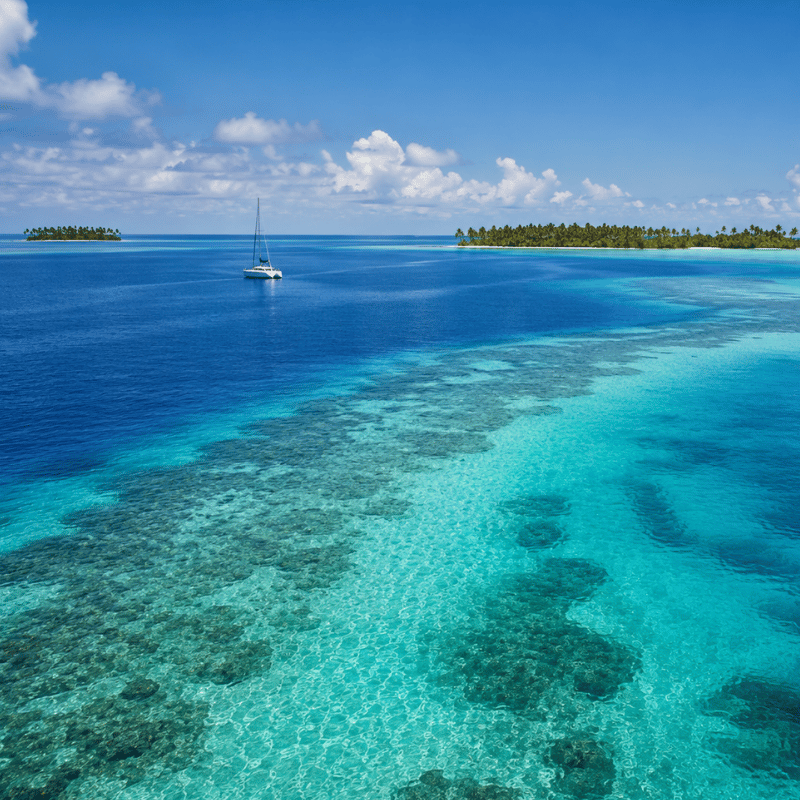 Cayos Coco Bandero Island